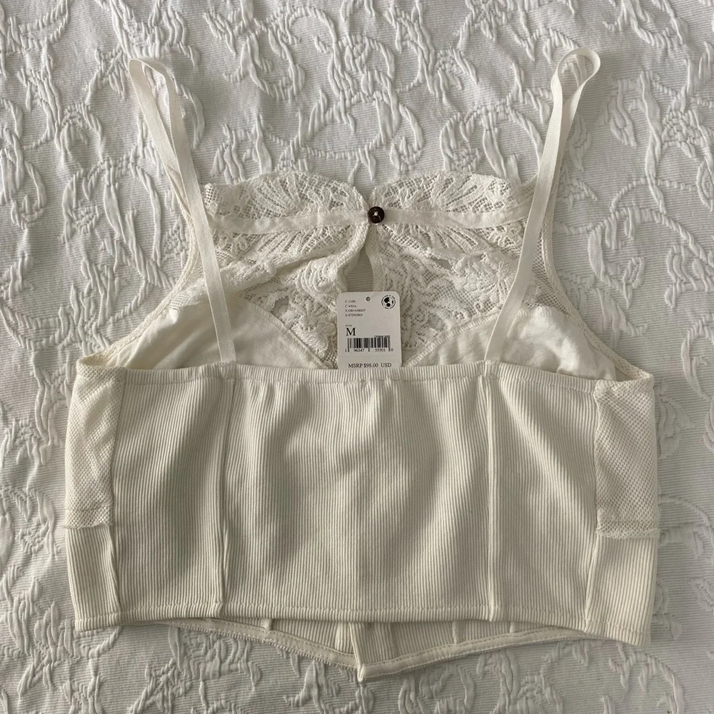FREE PEOPLE WHITE HAVE MY HEART CROPPED TANK TOP sz. M NWT